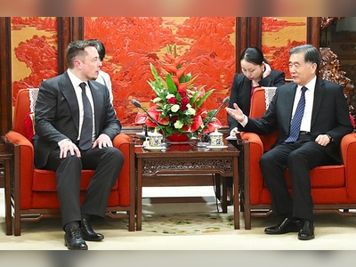 Elon Musk trifft chinesischen Finanzminister in Peking